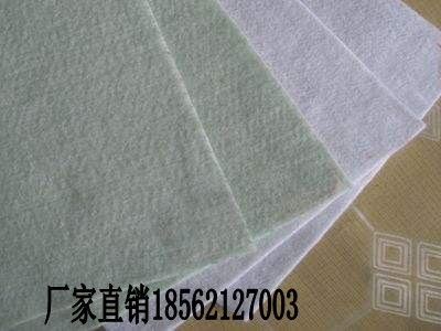 土工布與土工膜 優(yōu)質(zhì)材料，合理價(jià)格，構(gòu)筑可靠工程屏障